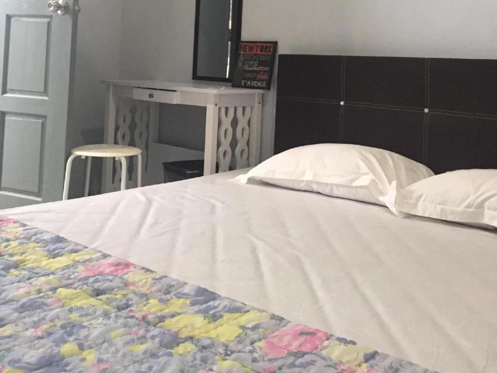 The Second Room Ranau Extérieur photo